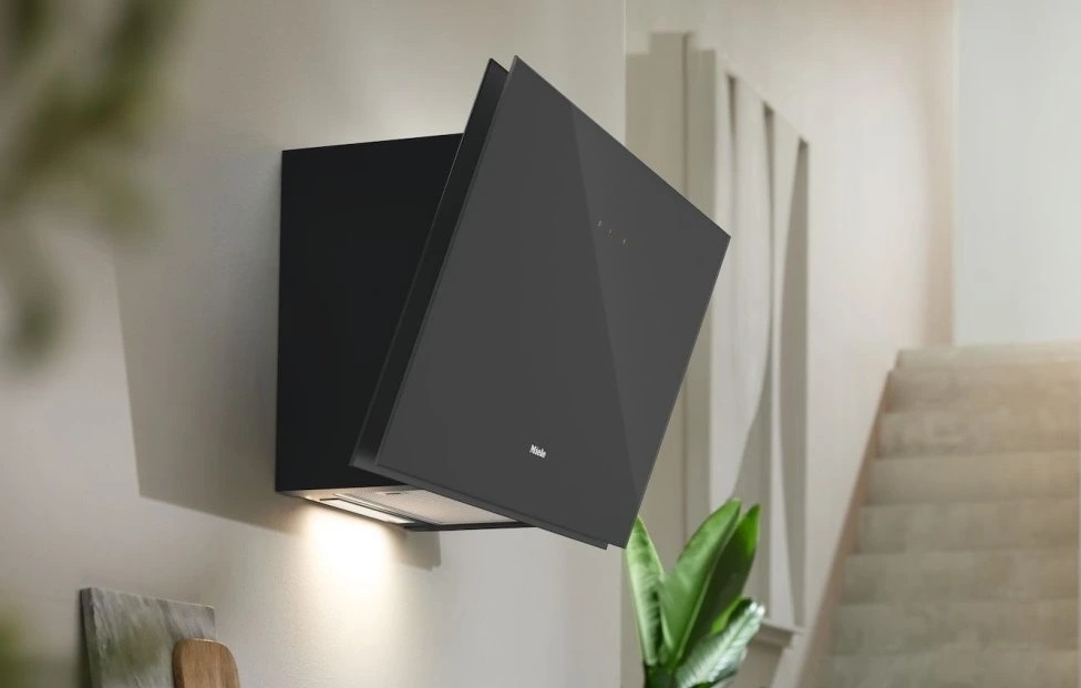 nastenny odsavac par digestor Miele-escala-grafitove-seda